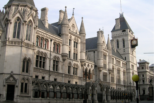 Суд в Британии завершил слушания по жалобе Украины на решение по долгу России