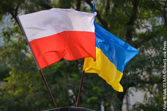 В Раде обвинили Польшу в «унижении украинской нации»