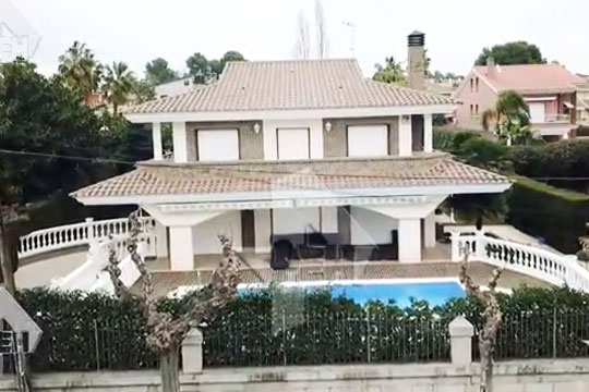 Семья Грудинина купила дом в Испании