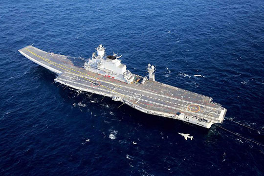 ВМС Индии дали восторженную оценку построенному в России авианосцу