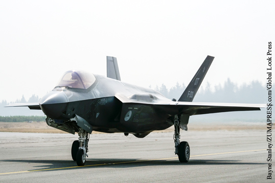 Япония собралась увеличить закупки F-35 почти наполовину
