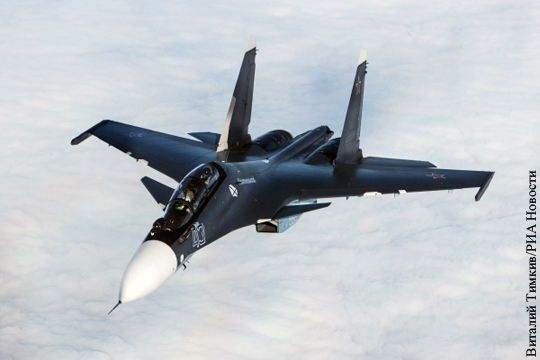 Блогеры узнали о принятии на вооружение истребителя Су-30СМ