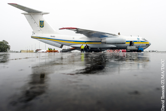 На Украине неизвестные разобрали четыре самолета Ил-76