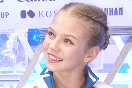 Трусова прокомментировала прыжки в четыре оборота на юниорском ЧМ