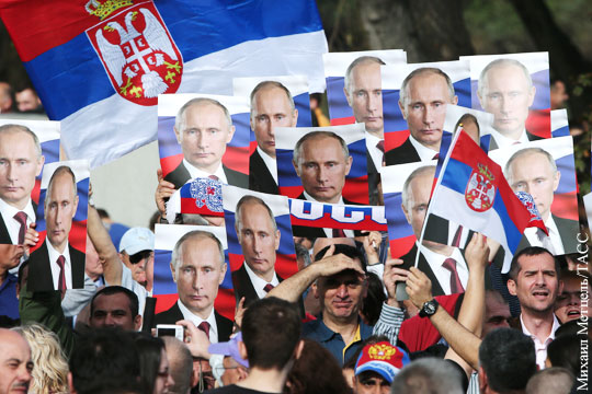 Путин стал самым популярным иностранным политиком в Сербии