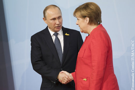 Путин поздравил Меркель с переизбранием