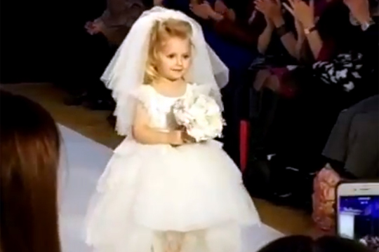 Дочь Пугачевой примерила на себя образ невесты