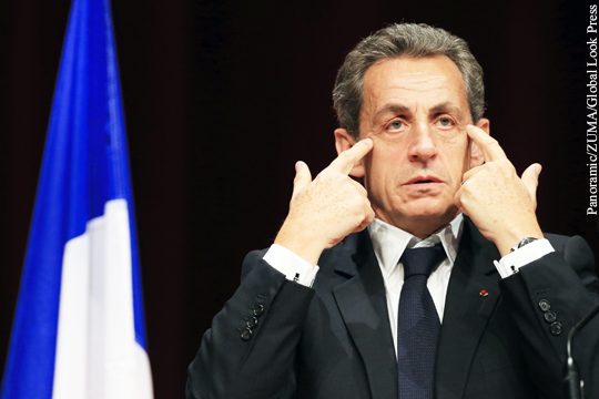 Саркози пообещал расправиться с «бандой» Каддафи