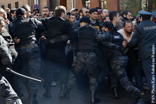 Серьезные волнения гарантируют Армении тяжелые травмирующие последствия 