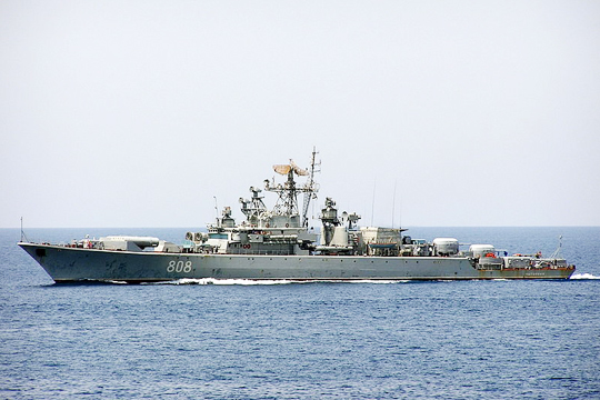В Средиземное море вошли два российских боевых корабля