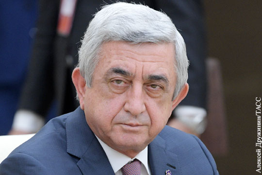 Серж Саргсян подал в отставку с поста премьера Армении