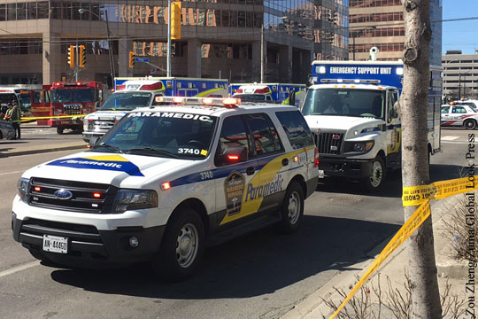 Число жертв наезда в Торонто выросло до 10 человек