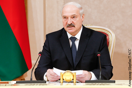 Лукашенко прокомментировал слухи об изменениях конституции Белоруссии