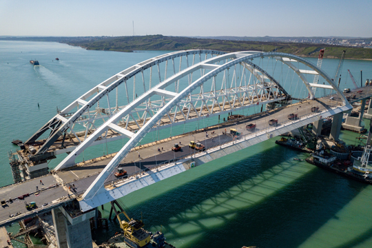 Крымский мост готов, но что за ним – пока не понятно 