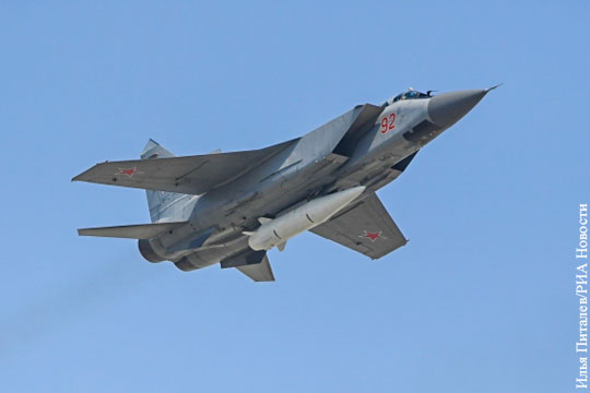 Истребители Су-57 и гиперзвуковые «Кинжалы» впервые пролетели над Москвой