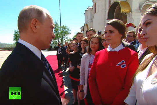 Путин  отметил успех конкурса «Лидеры России» в беседе с гостями инаугурации