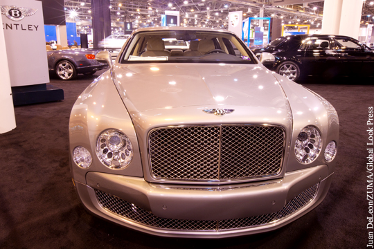 На аукционе продали второй конфискованный Bentley экс-губернатора Хорошавина