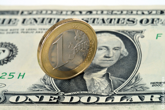 ЕС решил заменить доллар на евро в расчетах с Ираном за нефть