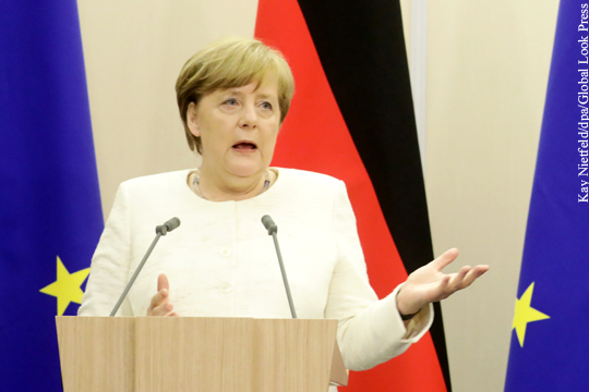 Меркель раскритиковали за неспособность защитить Германию от самоуправства США