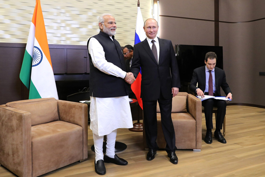 Al Jazeera: Обострение отношений с США толкает Индию в объятия России