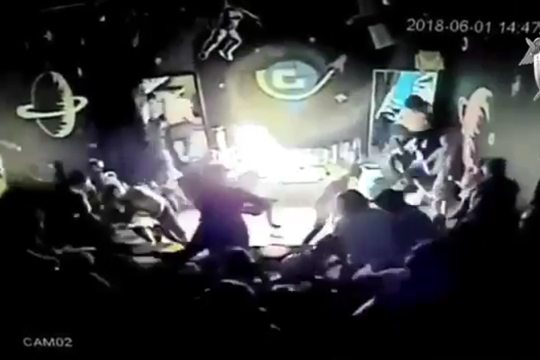 Появилось видео взрыва во время шоу для детей в иркутском ТЦ