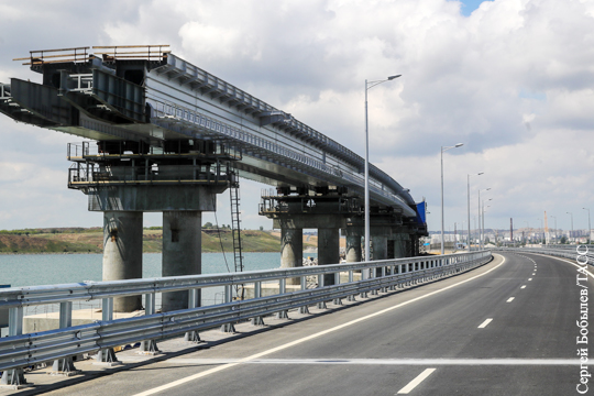 Завершено создание фундамента железнодорожной части Крымского моста
