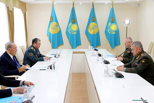 Назарбаев предложил расширить участие ВС Казахстана в миротворческих миссиях ООН