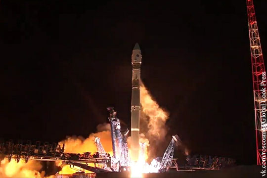 С космодрома Плесецк запущена ракета со спутником «Глонасс-М»