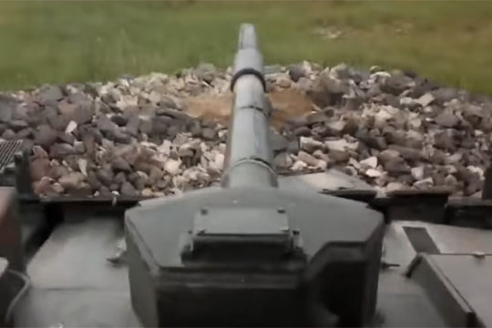 Украинские военные показали на видео поломки танка «Оплот»