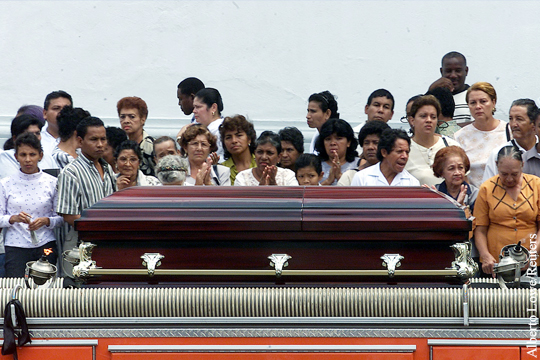 Парагваец пришел на собственные похороны