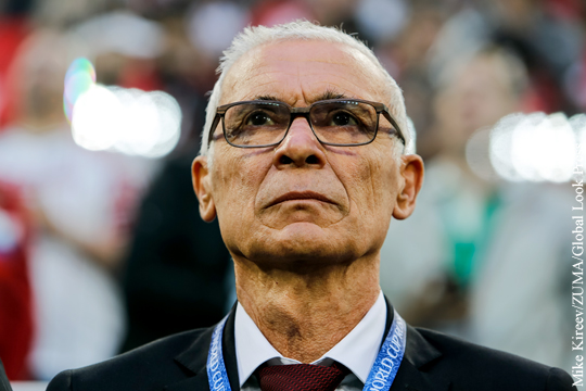 Тренера египтян решили уволить после матча с Россией