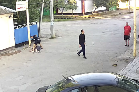 Полиция в Ростове-на-Дону не помешала боксеру избить московского инженера