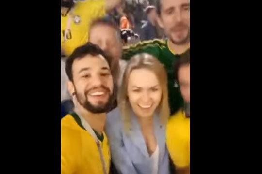 В Бразилии завели дело на обидевшего россиянку фаната