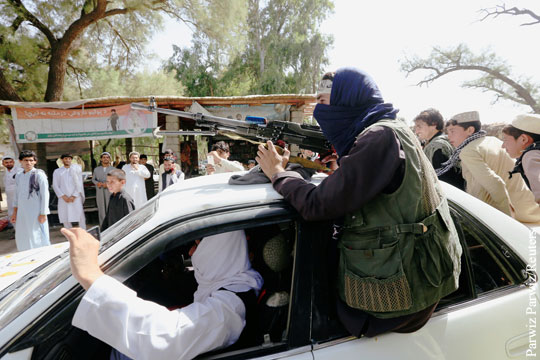 Президент Афганистана заявил об окончании перемирия с «Талибаном» 