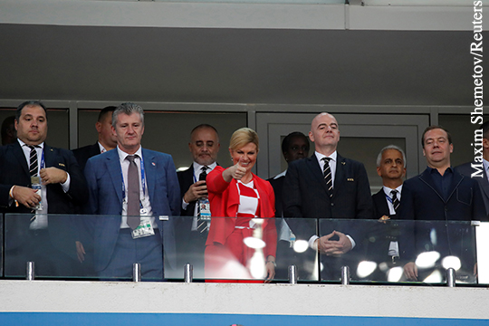Президент Хорватии поддержала команду особым жестом