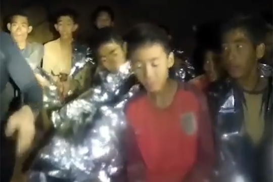 Стало известно, как тайские дети смогли выжить в затопленной пещере