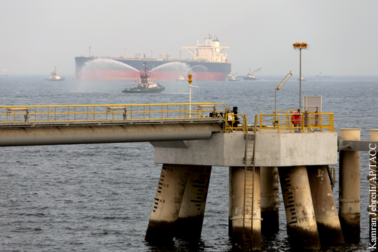 Иран сделал резкое заявление об экспорте нефти через Персидский залив