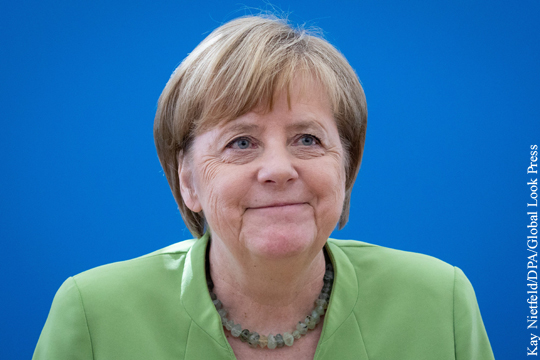 Трамп объяснил, как Меркель перестала быть суперзвездой 