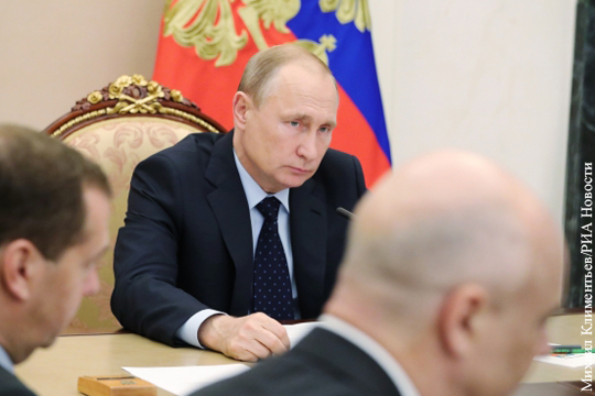 Путин раскритиковал Минфин за формализм