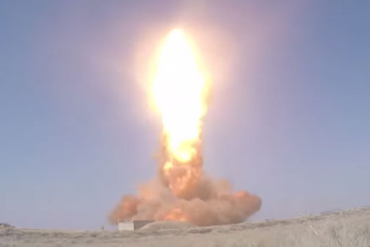 Появилось видео запуска российской модернизированной ракеты системы ПРО