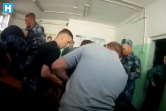 Арестованы трое подозреваемых в пытках ярославских тюремщиков