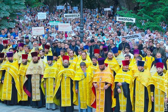 На торжества в честь Дня Крещения Руси в Киеве вышли более 10 тыс. человек