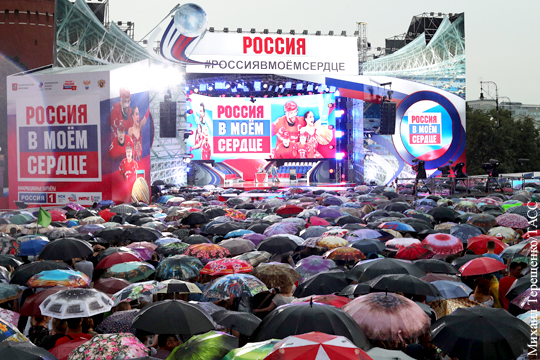 Эксперт объяснила огромный интерес к концерту «Россия в моем сердце»
