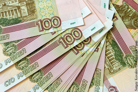 Названы последствия ослабления рубля