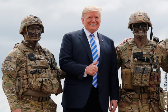 Военный эксперт рассказал, зачем Трампу военный парад 