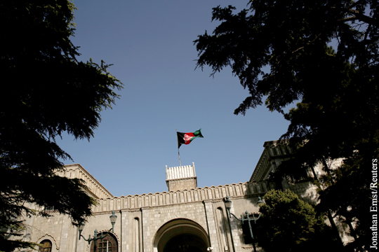 Президентский дворец в Кабуле подвергся ракетному удару