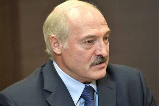 Лукашенко открестился от «идиотизма» в отношениях с Россией