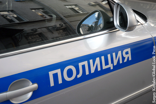 В центре Петербурга мужчина атаковал с ножом трех девушек