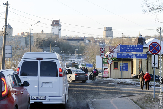 Жители Эстонии пожаловались на проблемы со въездом в Россию на лизинговом автомобиле