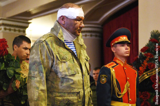 Соратник Захарченко «в целях безопасности» покинул Донецк